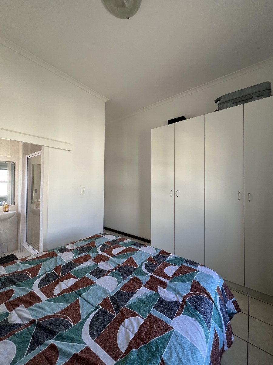 2 Bedroom Property for Sale in Admirals Park Western Cape